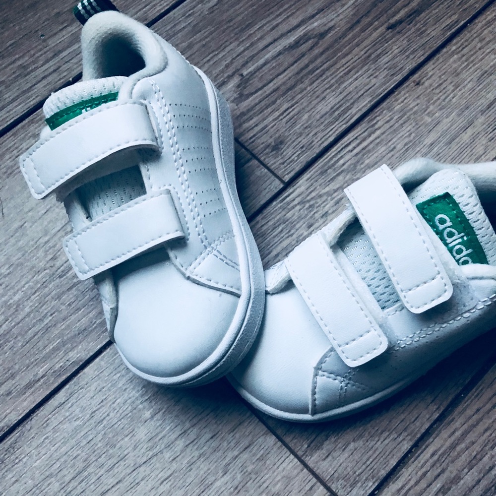 Toddler sneakers